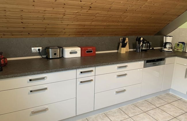 Charming 3- Bed Apartment in City Celle - Foto 9