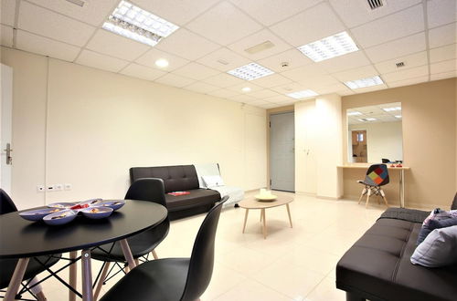 Foto 56 - GK Airport Suites - Free Shuttle