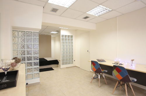 Photo 26 - GK Airport Suites - Free Shuttle