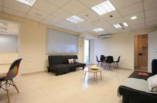 Photo 39 - GK Airport Suites - Free Shuttle