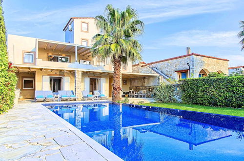 Photo 48 - Cretan Mansion with Heated Swimming Pool