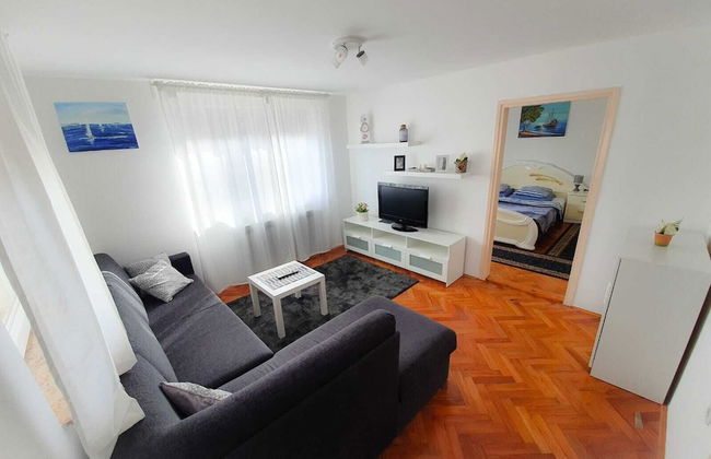 Beautiful 1-bed Apartment in Sveta Nedelja - Foto 1
