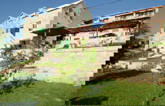 Foto 1 - Villa in Sumartin Near Beach & Private Pool
