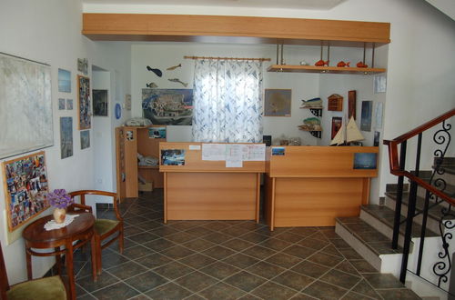 Photo 2 - Gorgonia Apartments