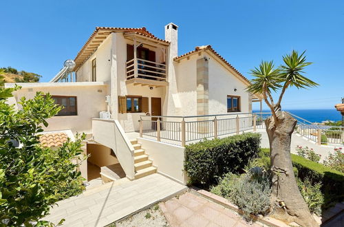 Photo 39 - Spacious Villa With Shared Pool and Amazing View