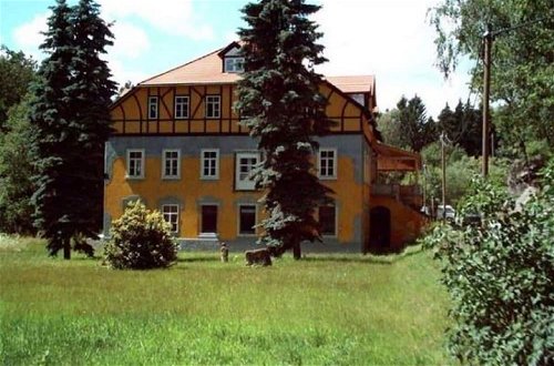 Photo 13 - Apartment in a Villa With Park in Grossschirma