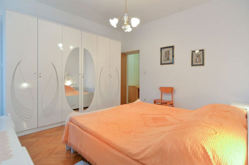 Photo 12 - Apartments Jadranka 612
