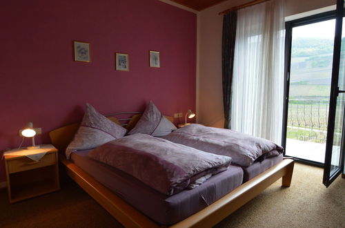 Photo 2 - Apartment in Trittenheim Near the Lake