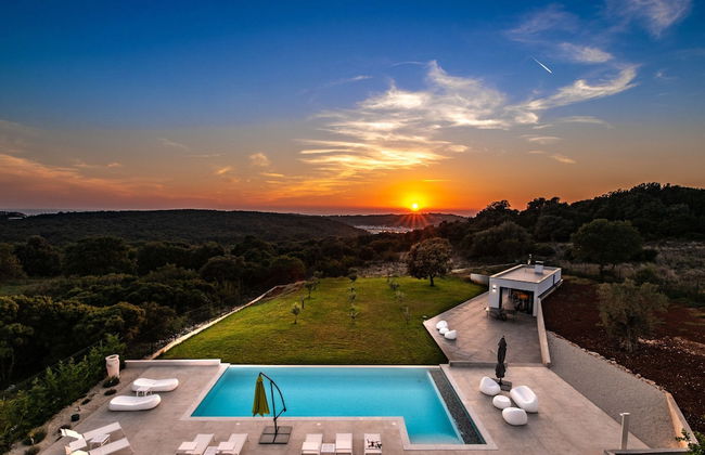 Villa in Pula With Pool and Sauna - Foto 21