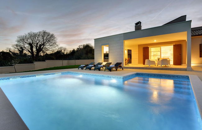 Modern Villa Histria With Pool and View - Foto 23