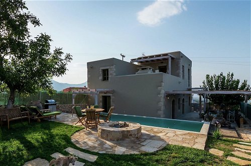 Photo 23 - Traditional Stone Built Villa With Private Pool Near Tavern & the Beach