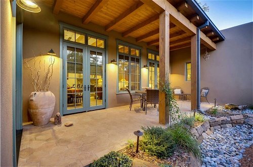 Photo 20 - Casa Cuervo - Luxury Home With Gorgeous Amenities a Block off Canyon Rd