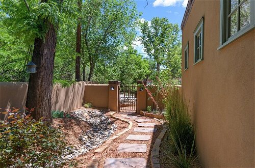 Foto 33 - Casa Cuervo - Luxury Home With Gorgeous Amenities a Block off Canyon Rd