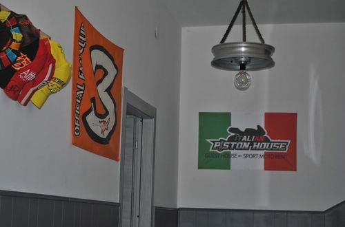 Photo 11 - Italian Piston House