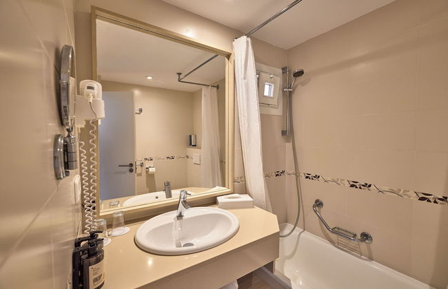 Universal Aparthotel Don Camilo - Foto 28