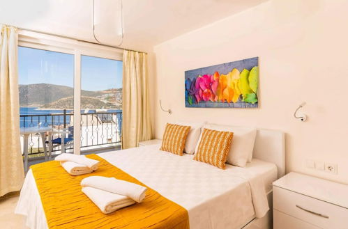 Foto 2 - Charming 4-bed Villa in Kalkan Magnificent View