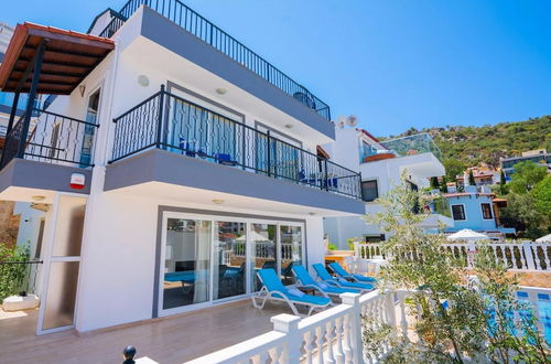 Foto 22 - Charming 4-bed Villa in Kalkan Magnificent View