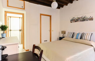 Photo 3 - Spanish Steps Cozy Studio