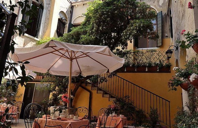 Locanda La Corte - Photo 1