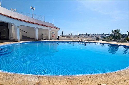 Photo 21 - T3 Center of Albufeira With Swimming Pool