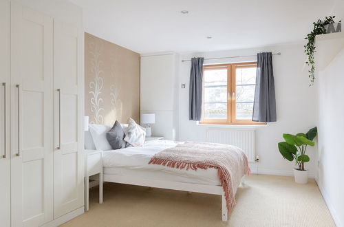 Photo 2 - Serenity Apartment Whitechapel