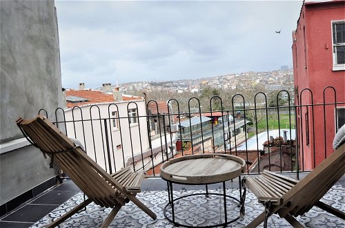 Foto 14 - Rooftop Balat Rooms & Apartments Turkuaz Olive