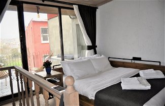 Photo 1 - Rooftop Balat Rooms & Apartments Turkuaz Olive