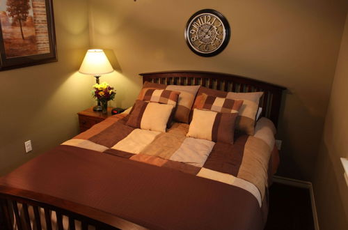Photo 6 - Eagle's Den Suites Carrizo Springs a Travelodge by Wyndham