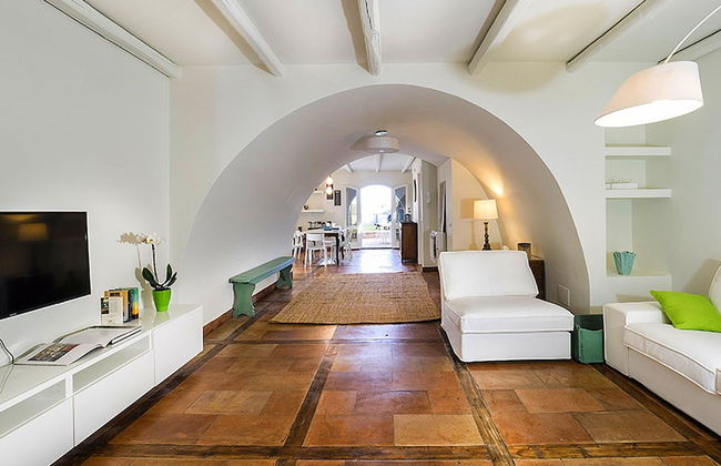 Luxurious Holiday Home in Acireale with Hot Tub - Foto 8