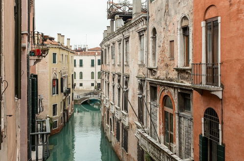 Photo 22 - Luxury Venetian Rooms