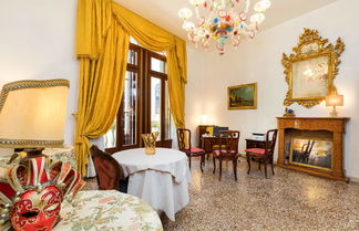 Photo 3 - Luxury Venetian Rooms