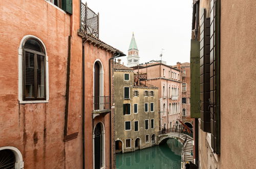 Photo 36 - Luxury Venetian Rooms