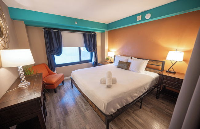 Stay Together Suites 2Bd-2Ba Apartment - Photo 10