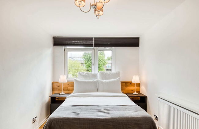 Homely 4 Bedroom House in Brixton - Foto 12