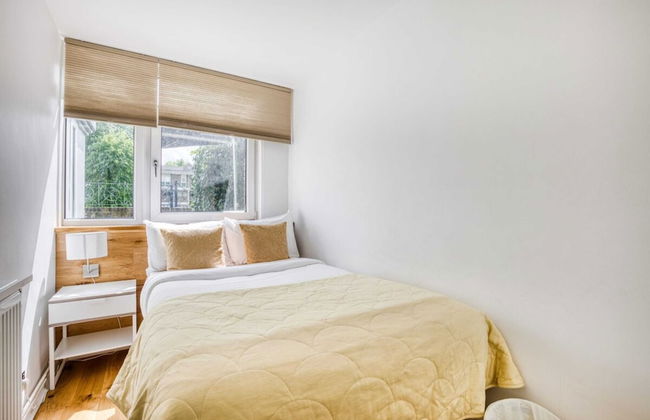 Homely 4 Bedroom House in Brixton - Foto 2
