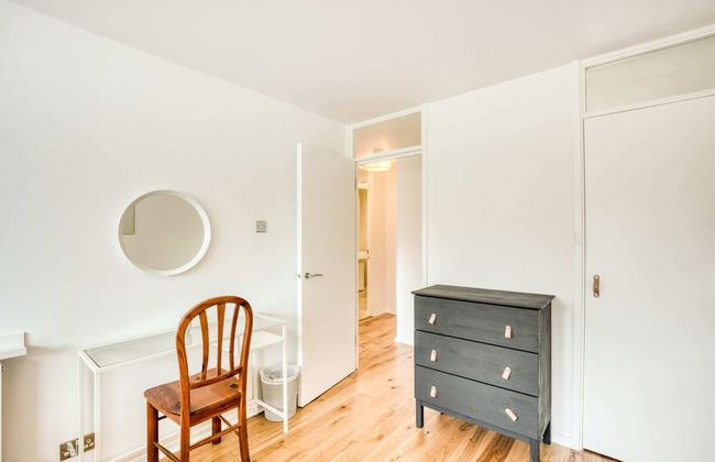 Homely 4 Bedroom House in Brixton - Foto 9