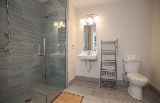 NEW 4 Bed 2 Full Bath Condo Near Back Bay - Foto 24