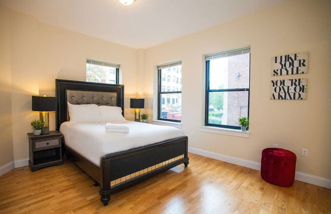 NEW 4 Bed 2 Full Bath Condo Near Back Bay - Foto 8