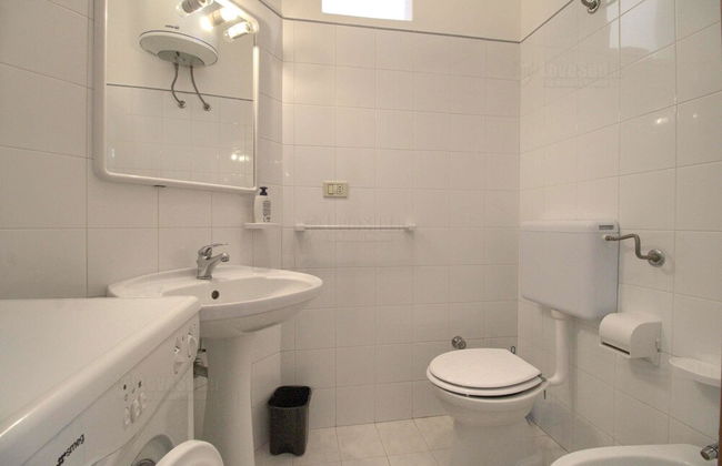 Sunset Greg, Lovely Front bay Terraced House - Foto 16