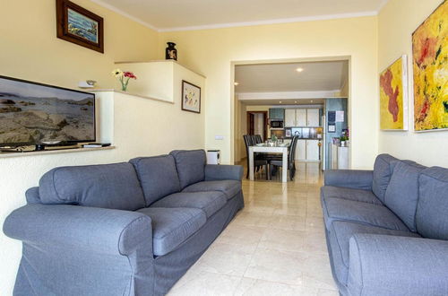 Photo 12 - Apartment - 3 Bedrooms with WiFi and Sea views - 107925