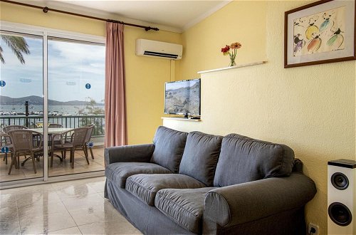 Photo 11 - Apartment - 3 Bedrooms with WiFi and Sea views - 107925