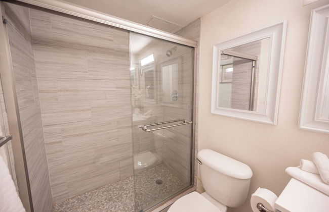 Stay Together Suites 1BD1BA Apartment - Photo 15