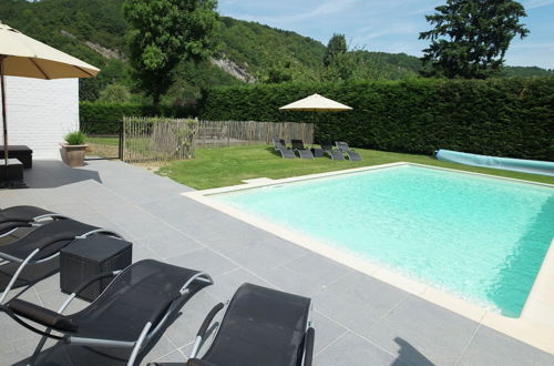 Foto 27 - Charming Holiday Home Along the Meuse With Outdoor Swimming Pool