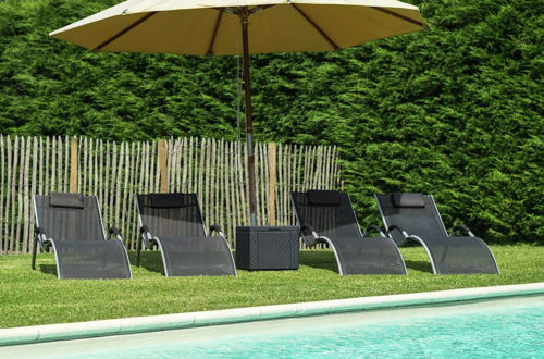 Foto 40 - Charming Holiday Home Along the Meuse With Outdoor Swimming Pool