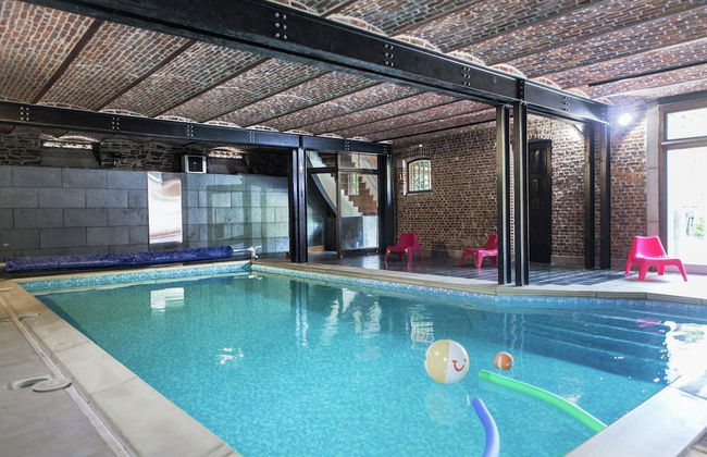 Mansion With Pool, Neblon - Foto 24
