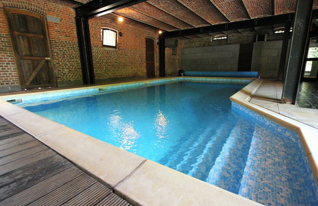 Mansion With Pool, Neblon - Foto 33
