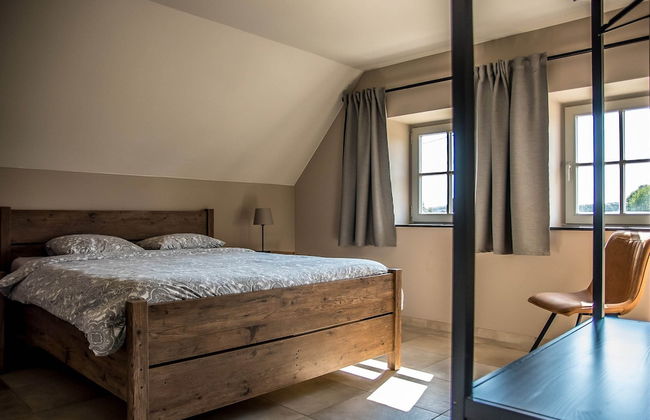 Peaceful Peer Holiday Home - Photo 12