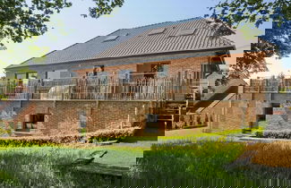 Foto 1 - Holiday Home in Noiseux With Garden