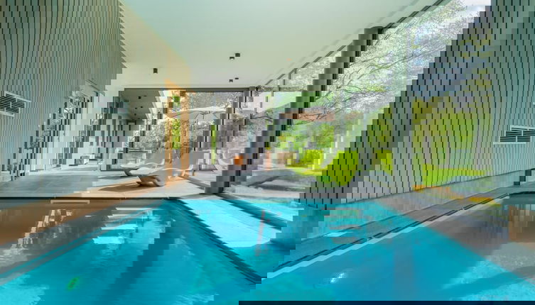 Foto 1 - Holiday Home in Noiseux With Indoor Pool