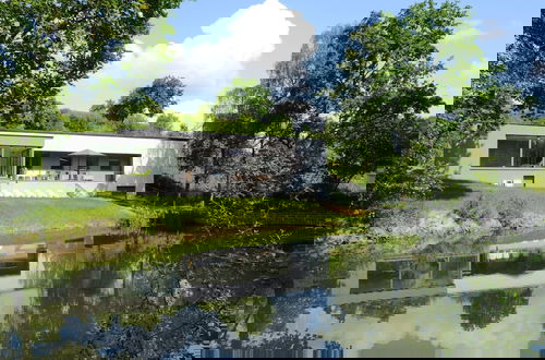 Foto 1 - Holiday Home in Noiseux With Indoor Pool